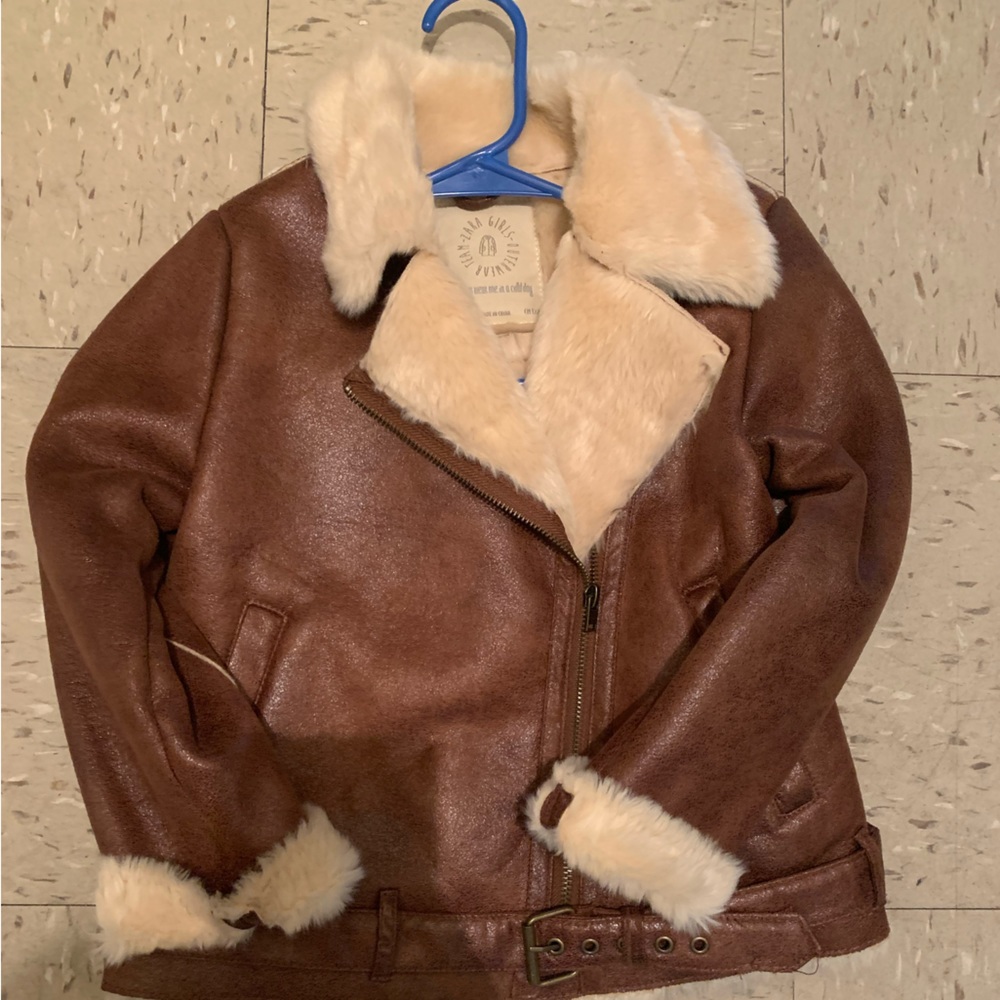 Brown Zara shearling kids ( Sz 7 ) worn once new condition